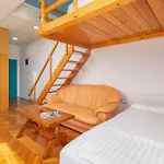 Tina Apartment In Town Centre With Free Parking