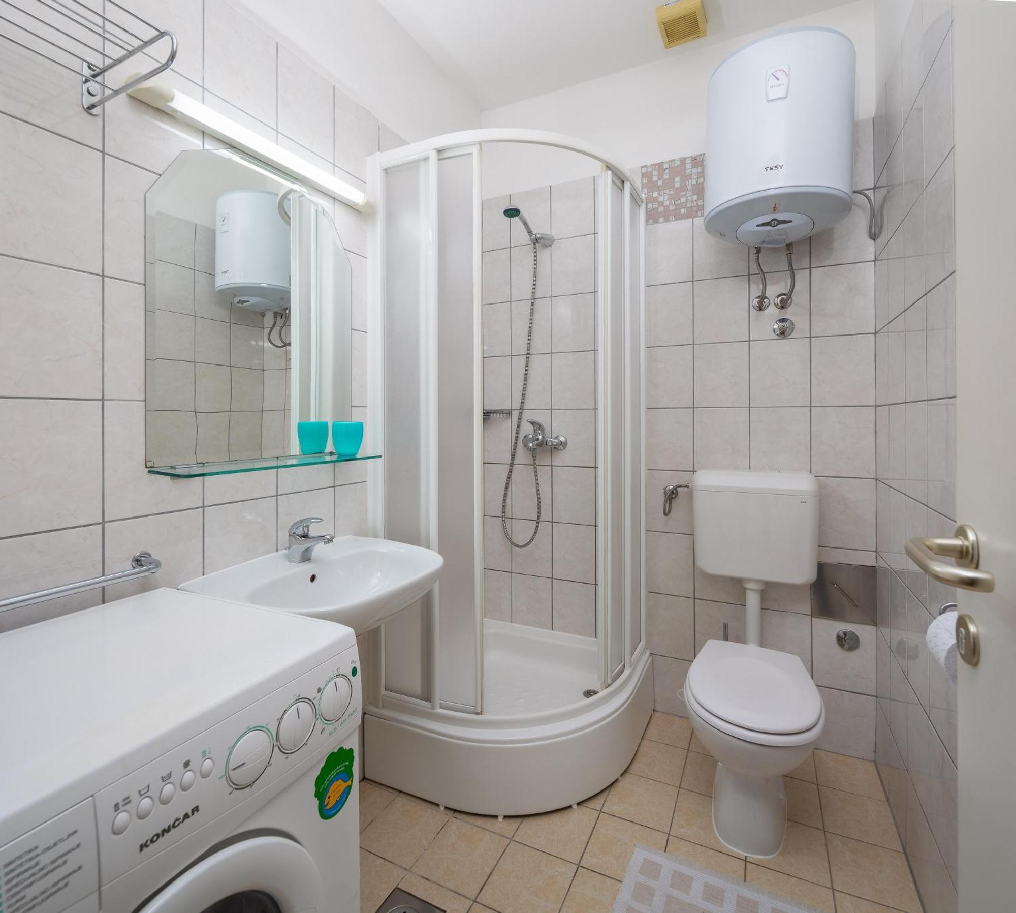 Apartment Tina In Town Centre With Free Parking